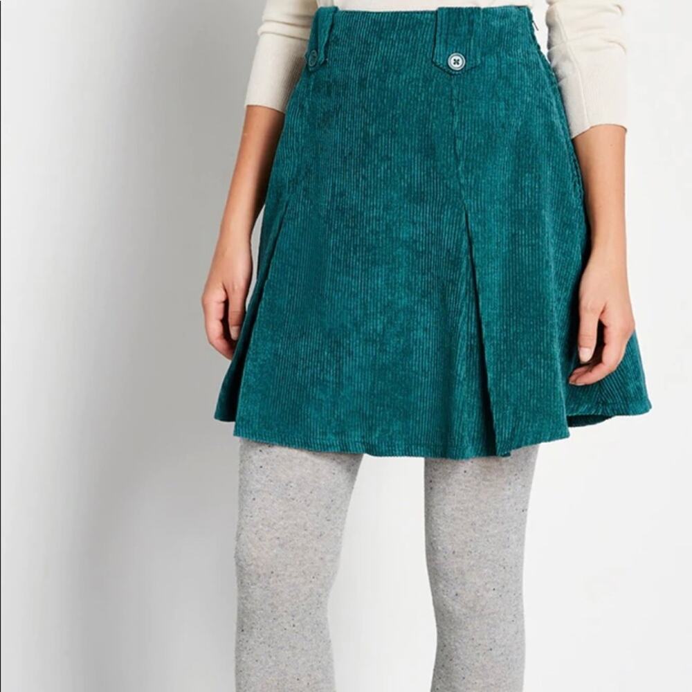 Modcloth Perky Participant Corduroy Skirt Size 6